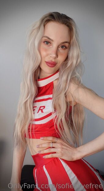 sofieskyefree Голи Изтичания OnlyFans Снимки 23