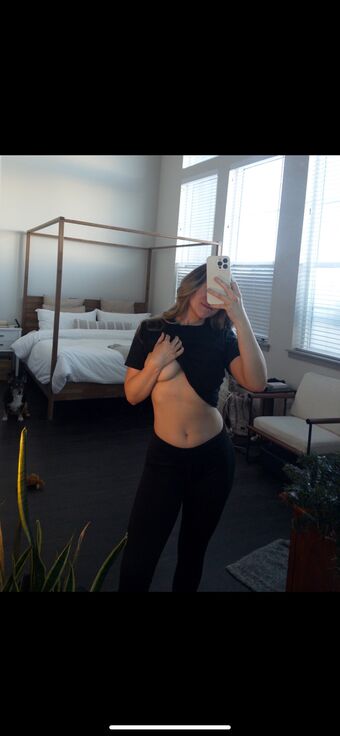 SofieSpicySmith Голи Изтичания OnlyFans Снимки 3