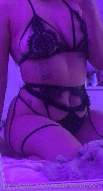 sofievomblock Голи Изтичания OnlyFans Снимки 10