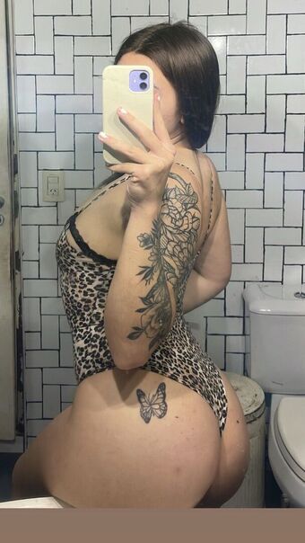 Sol Triberti Голи Изтичания OnlyFans Снимки 5