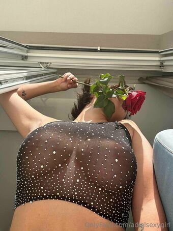 stefani Голи Изтичания OnlyFans Снимки 22