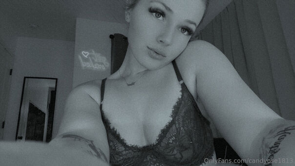stephfree Голи Изтичания OnlyFans Снимки 4