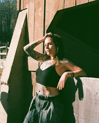 Stephilee Голи Изтичания OnlyFans Снимки 68