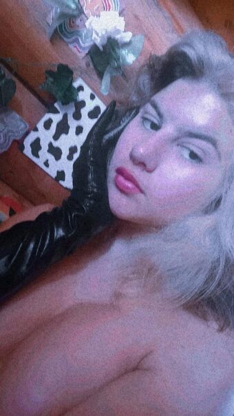 StrangeRabbit Голи Изтичания OnlyFans Снимки 5