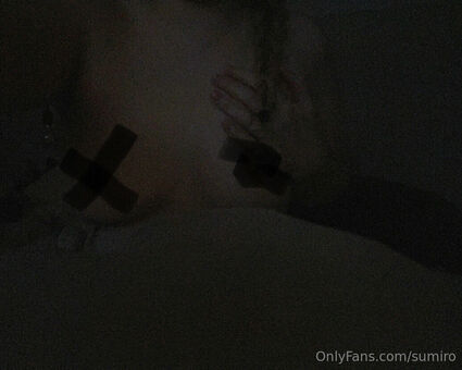sumiro Голи Изтичания OnlyFans Снимки 4