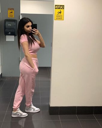 SummerT Голи Изтичания OnlyFans Снимки 33