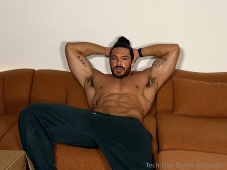 techflexdylan Голи Изтичания OnlyFans Снимки 39