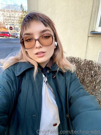 techno_sqrt Голи Изтичания OnlyFans Снимки 16
