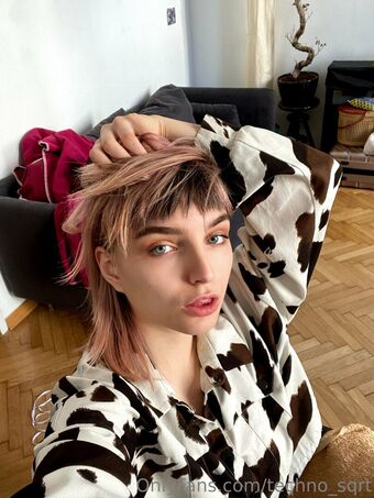 techno_sqrt Голи Изтичания OnlyFans Снимки 19