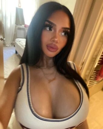 Thaliassummer Голи Изтичания OnlyFans Снимки 21