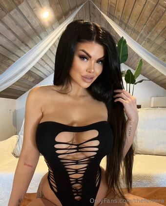Theferrera Голи Изтичания OnlyFans Снимки 53