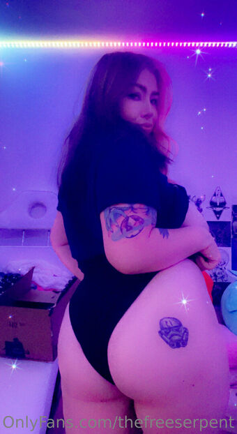 thefreeserpent Голи Изтичания OnlyFans Снимки 3