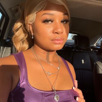 therealcrybae Голи Изтичания OnlyFans Снимки 1
