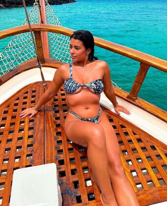 throwsumchlo Голи Изтичания OnlyFans Снимки 2