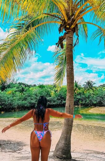 throwsumchlo Голи Изтичания OnlyFans Снимки 3