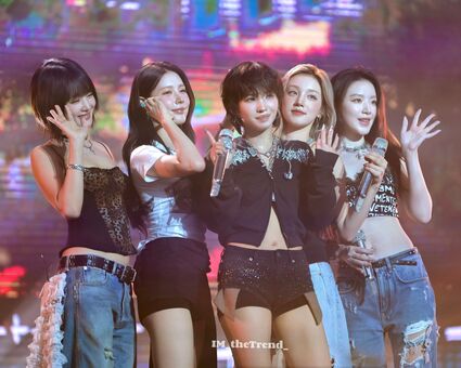 tiny.pretty.j