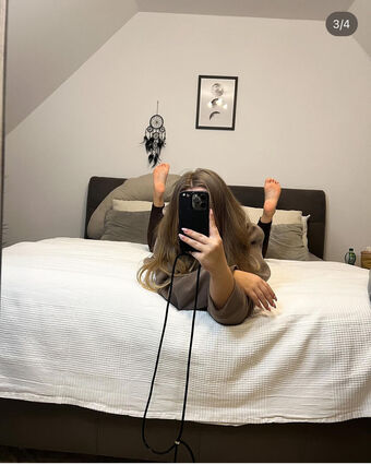 tinygoldengirl Голи Изтичания OnlyFans Снимки 3