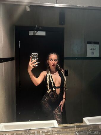 tinytinktv Голи Изтичания OnlyFans Снимки 5