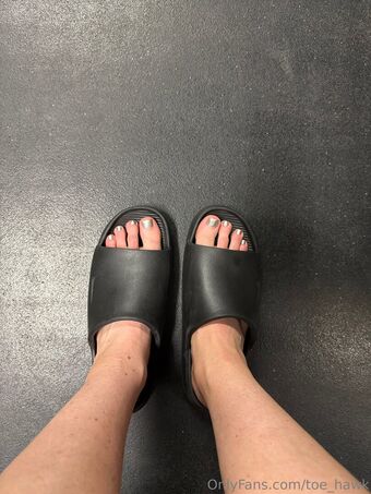 toe_hawk