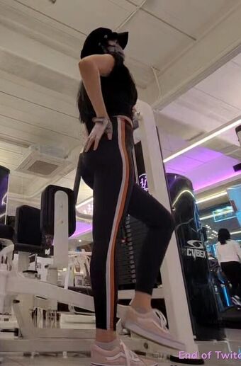 Tyongeee Голи Изтичания OnlyFans Снимки 7
