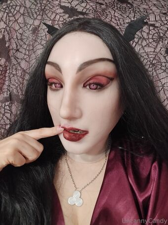 uncannycandy Голи Изтичания OnlyFans Снимки 16