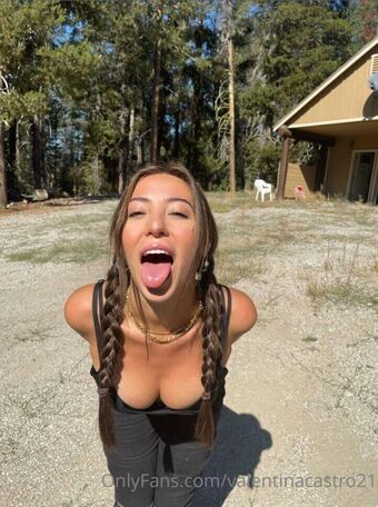 Valentinacast