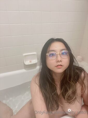 vanity_witch Голи Изтичания OnlyFans Снимки 12