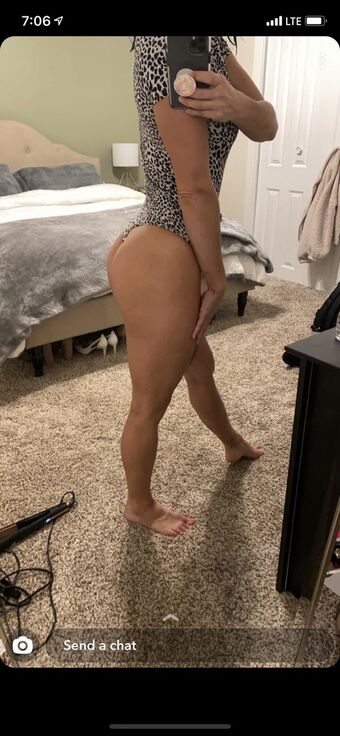 Vicky M Голи Изтичания OnlyFans Снимки 2