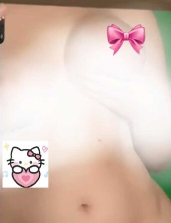 Vicsszz Голи Изтичания OnlyFans Снимки 1
