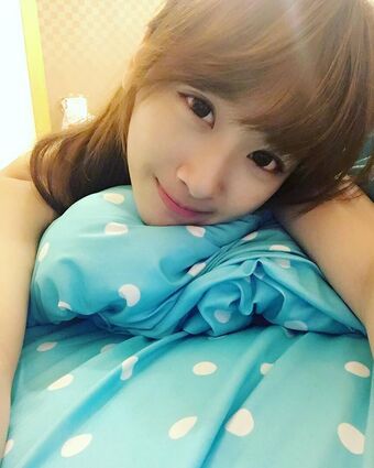 Weiwei610 Голи Изтичания OnlyFans Снимки 4