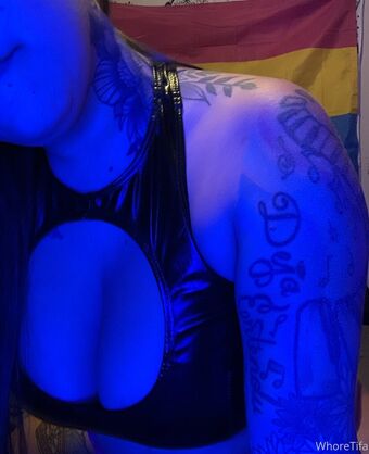 whoretifa Голи Изтичания OnlyFans Снимки 18