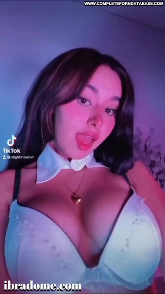 Xlightmoon Голи Изтичания OnlyFans Снимки 5