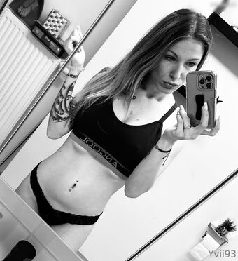 Yvii93