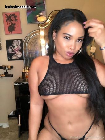 Spyda Голи Изтичания OnlyFans Снимки 4