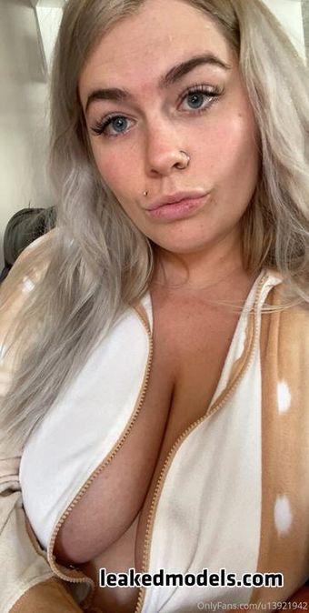 Comewatchkitty Голи Изтичания OnlyFans Снимки 15